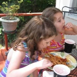 Meet your Posher, Shirley